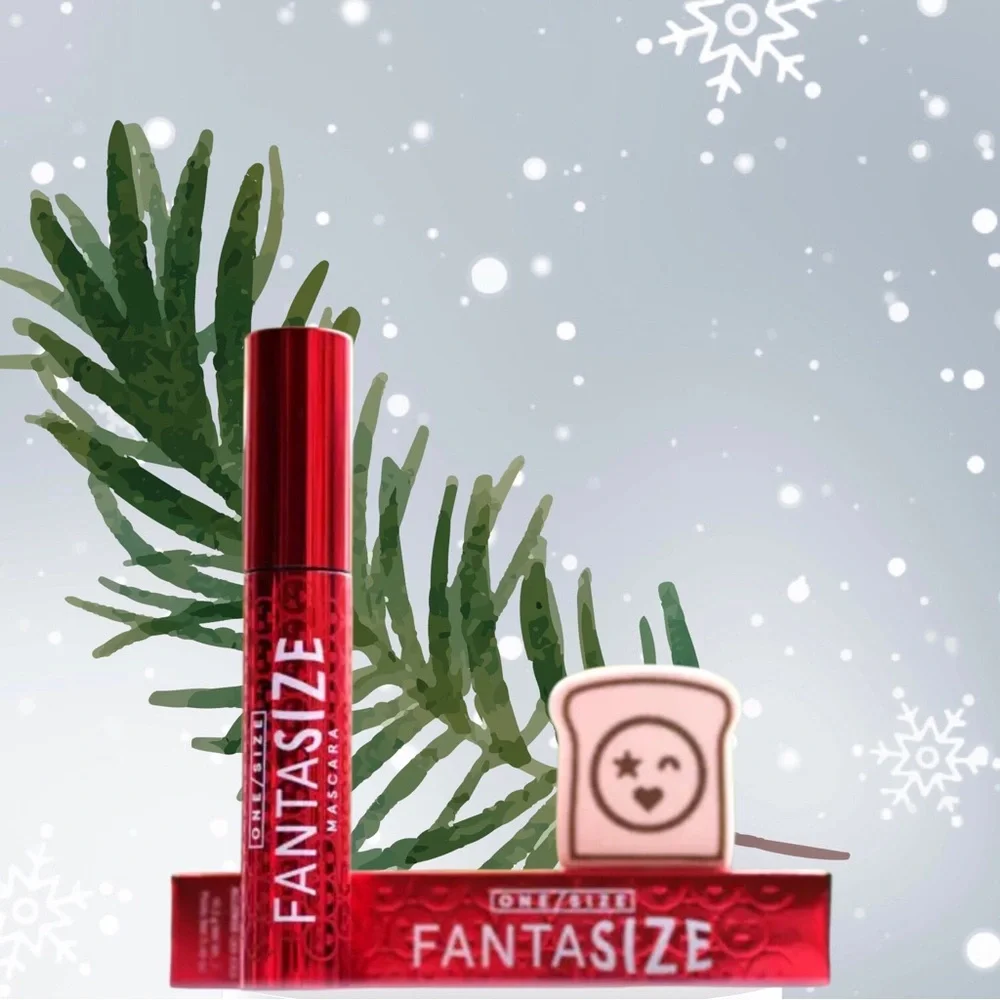 ONE/SIZE Mini Bodacious Black Mascara Fantasize in Bold Red Tube